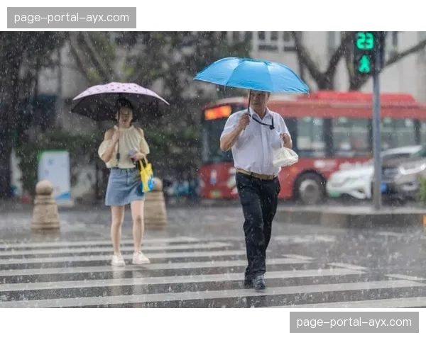 气象部门发布预警,广东队季后赛首个客场或将受大雨影响 气象部门发布预警,广东队季后赛首个客场或将受大雨影响